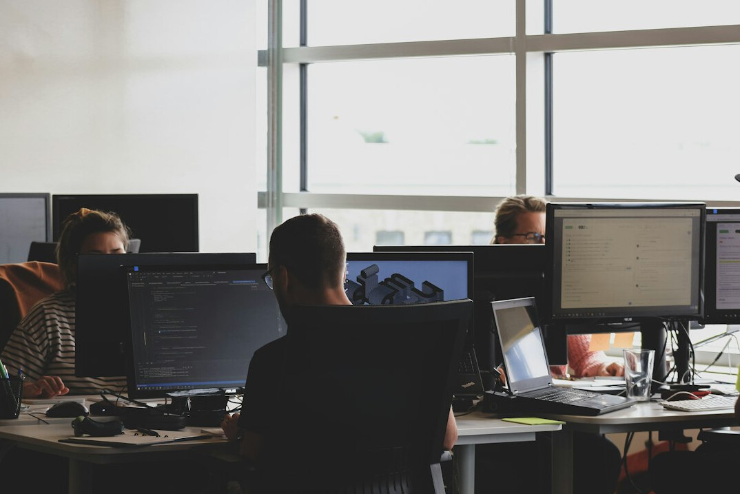 custom software development team